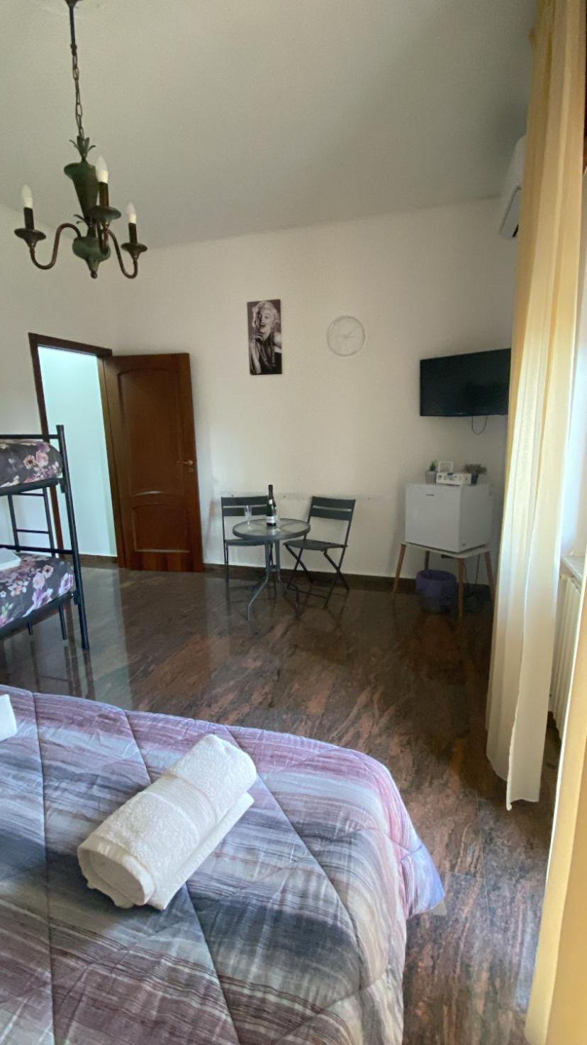 Silvana House Napoli Exterior foto